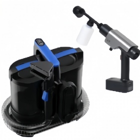 Cleaning machine